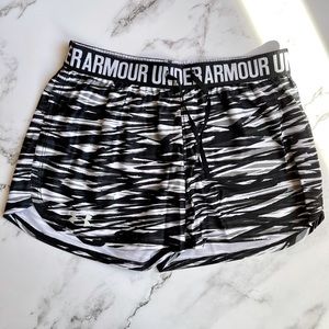 Women's Under Armour Play Up 2.0 Shorts